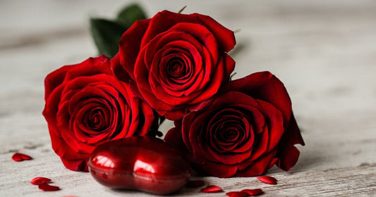 3 Red Roses with and red hearts