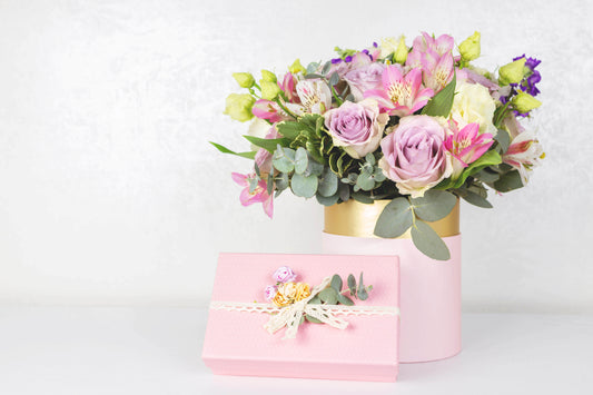 6 Best Flowers to Send Mom on Her Birthday