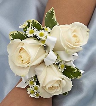 Corsages & Boutonnieres