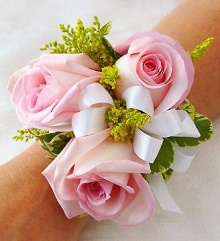 Send Pink Three Rose Corsage | James Cress Florist