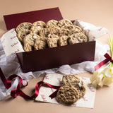 Cadeau de biscuits aux flocons d'avoine, aux raisins secs et aux pépites de chocolat blanc, un délice intemporel