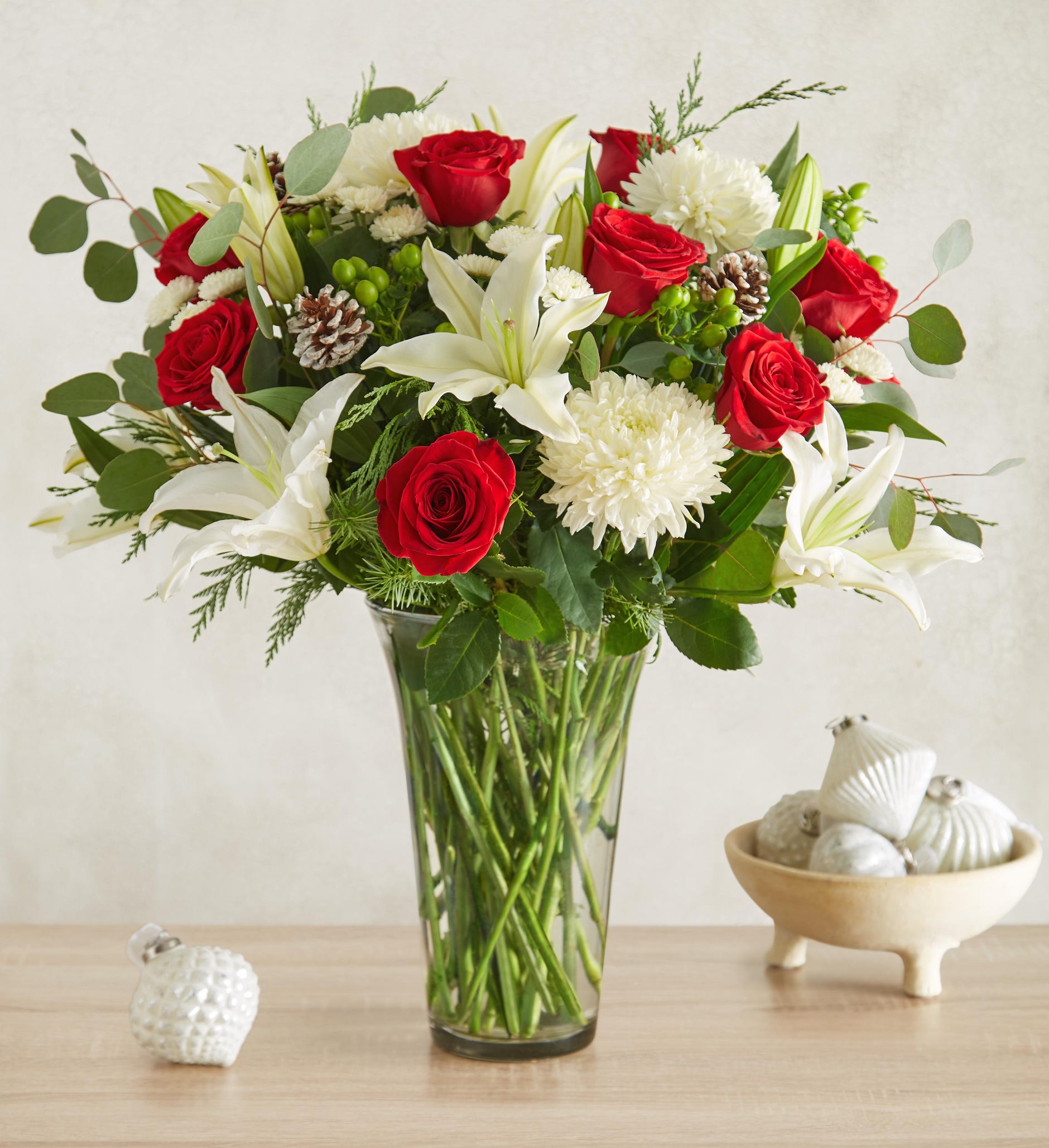 Centros de mesa y arreglos florales navideños | Floristería James Cress –  James Cress Florist, image size:1880x2057