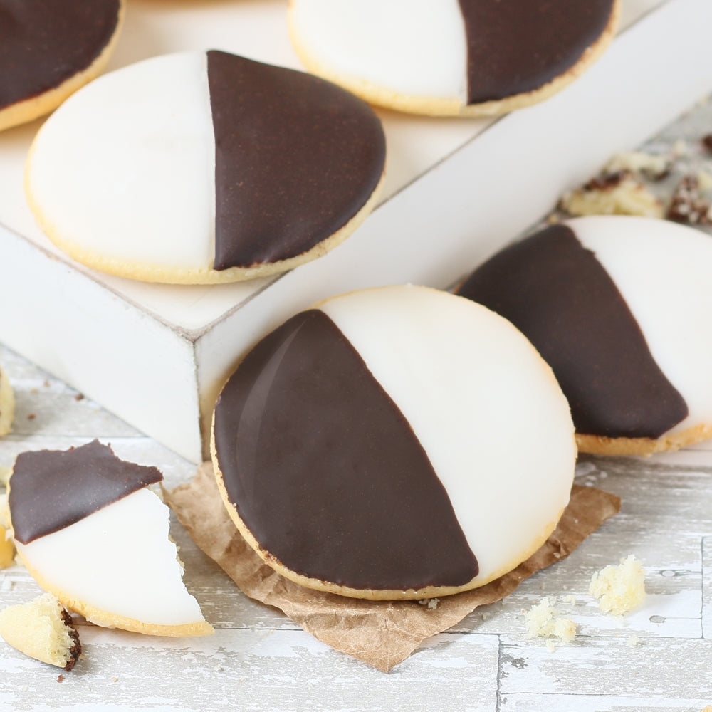 Father’s Day Bakery Deluxe Gift Basket