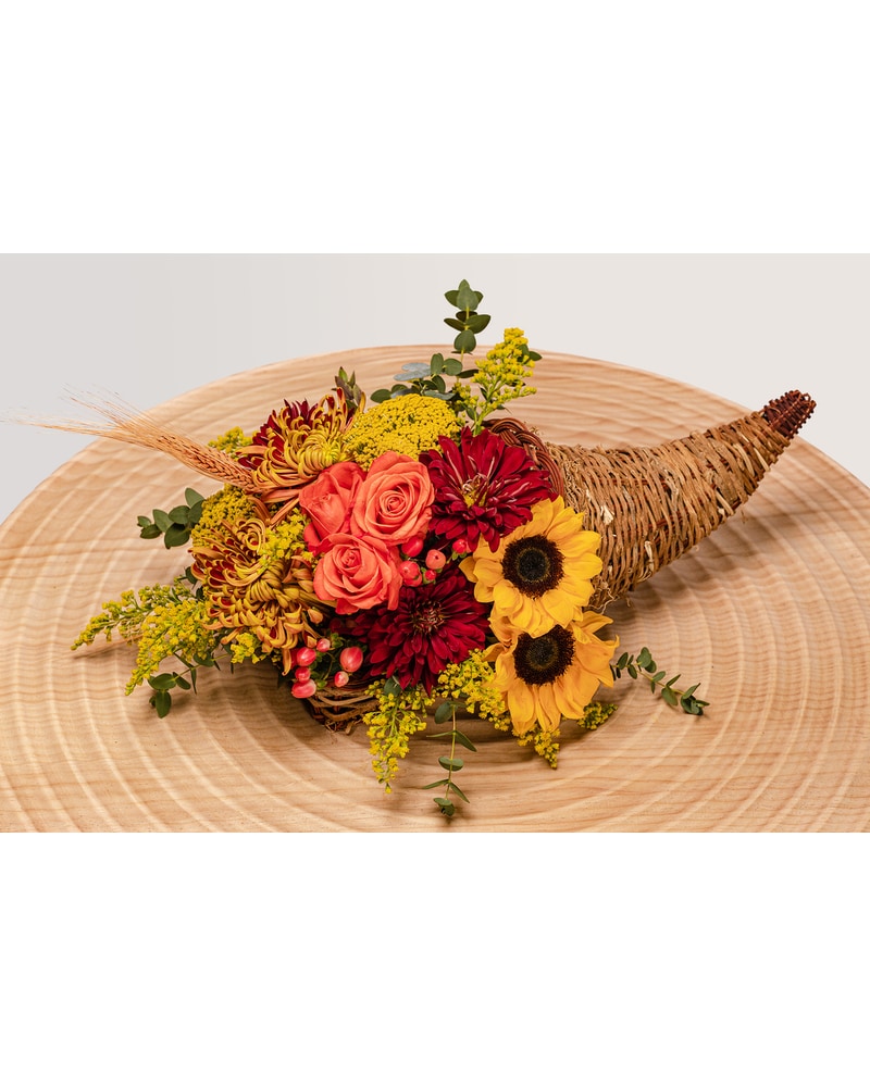 Happy Harvest Cornucopia